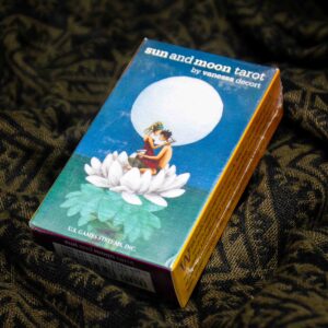 Sun and Moon Tarot by Vanessa Decort